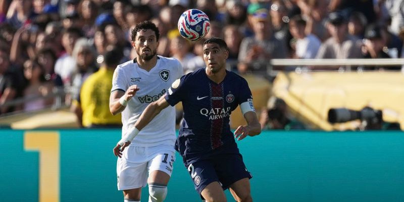 Hàng thủ Botafogo chơi tập trung, hóa giải toàn bộ cơ hội của PSG.